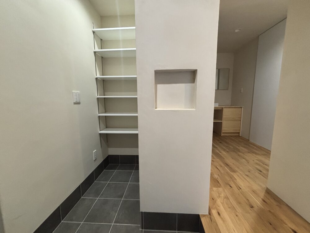 B5E32975F13EEA27B1E0DC496484C2FE3F17C150